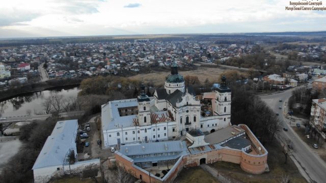 Огляд згори Огляд згори