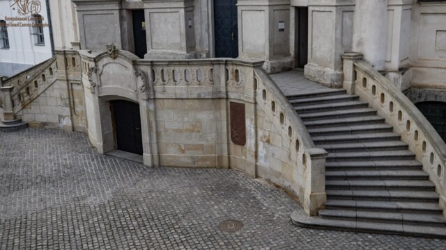 Нижній храм Нижній храм