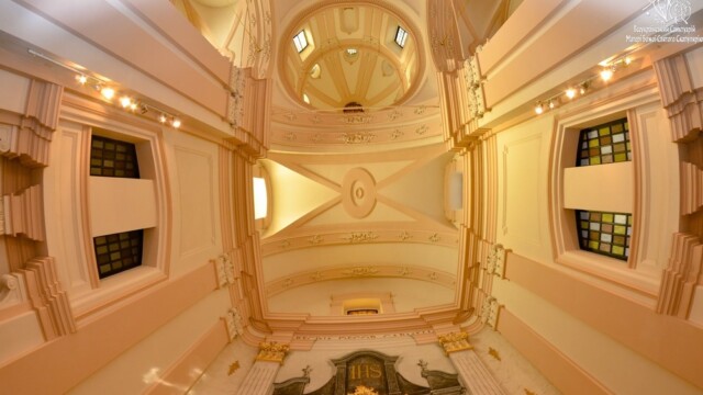 Верхній храм Верхній храм