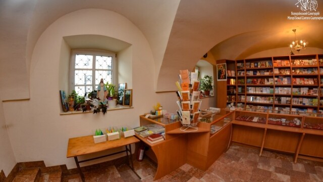 Крамниця Крамниця