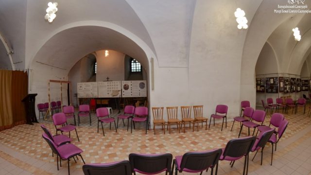 Нижній храм Нижній храм