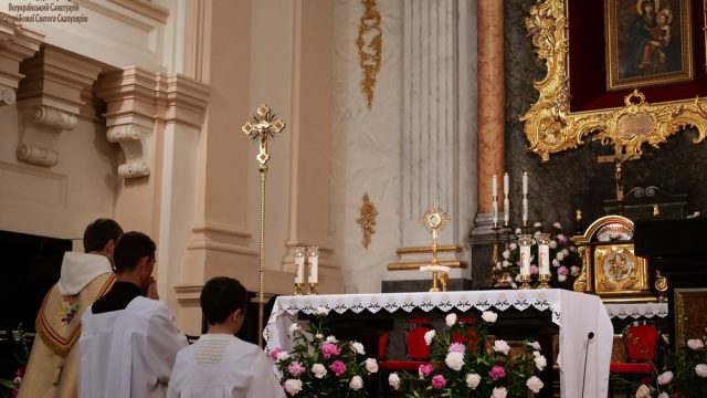 10 років освячення верхнього храму 10 років освячення верхнього храму