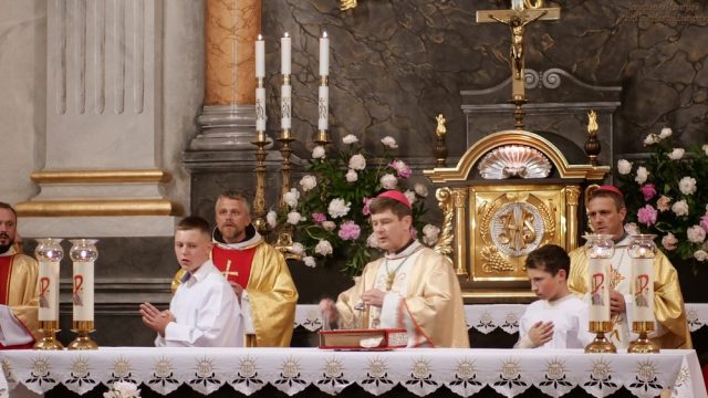 10 років освячення верхнього храму 10 років освячення верхнього храму