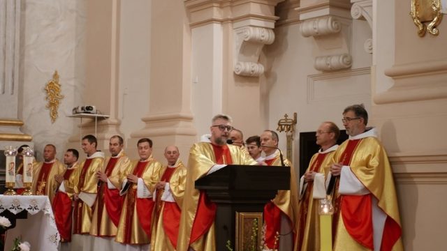 10 років освячення верхнього храму 10 років освячення верхнього храму