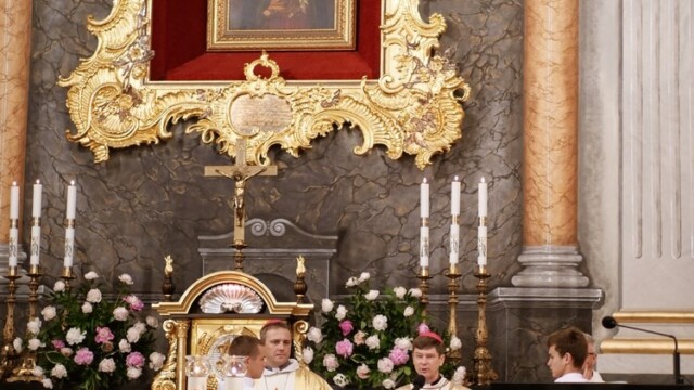 10 років освячення верхнього храму 10 років освячення верхнього храму