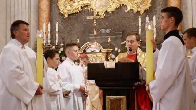 10 років освячення верхнього храму 10 років освячення верхнього храму