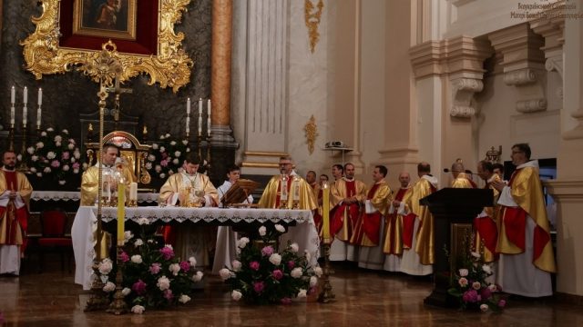 10 років освячення верхнього храму 10 років освячення верхнього храму