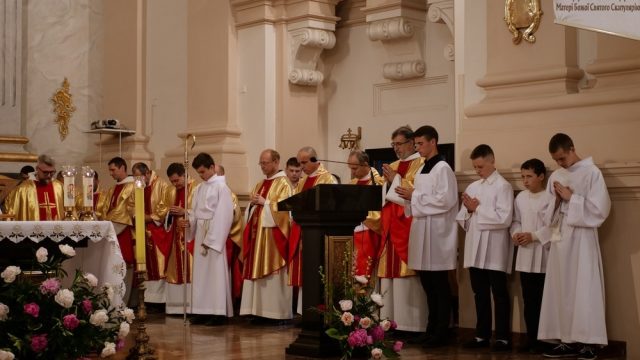 10 років освячення верхнього храму 10 років освячення верхнього храму