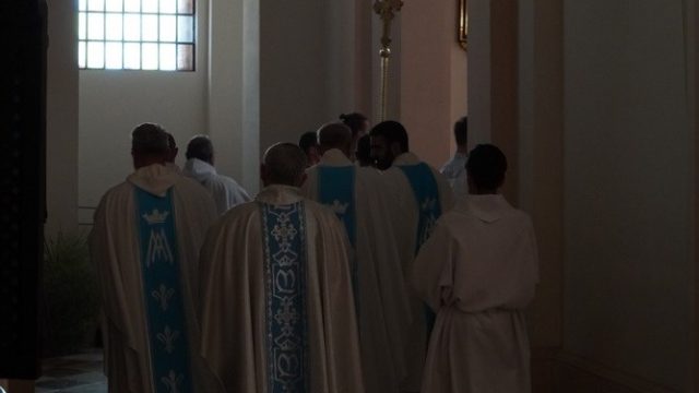 Паломники в часі війни Паломники в часі війни