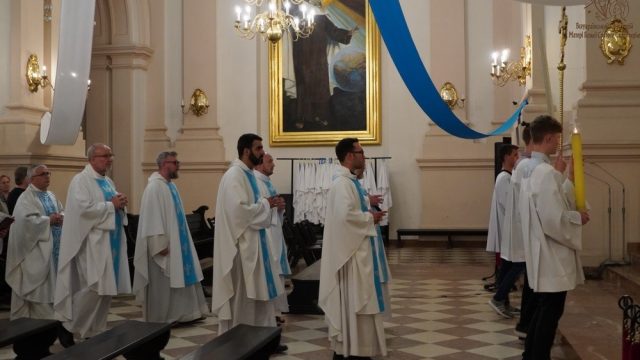 Паломники в часі війни Паломники в часі війни