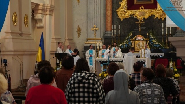 Паломники в часі війни Паломники в часі війни