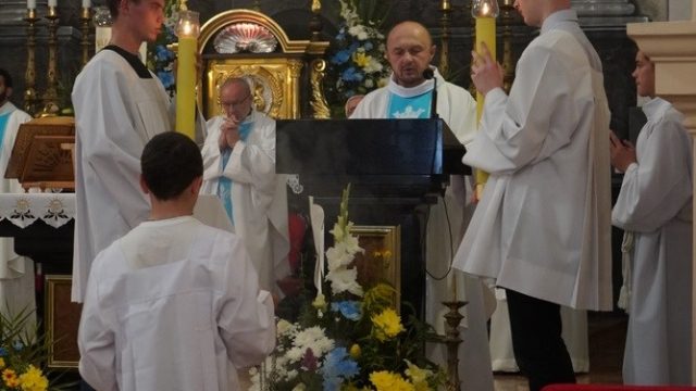 Паломники в часі війни Паломники в часі війни