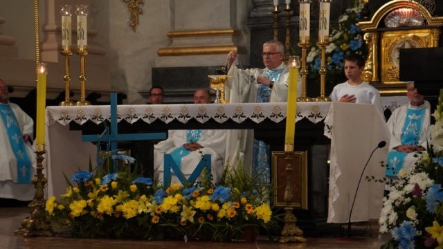 Паломники в часі війни Паломники в часі війни