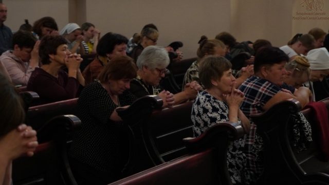 Паломники в часі війни Паломники в часі війни