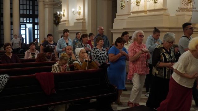 Паломники в часі війни Паломники в часі війни