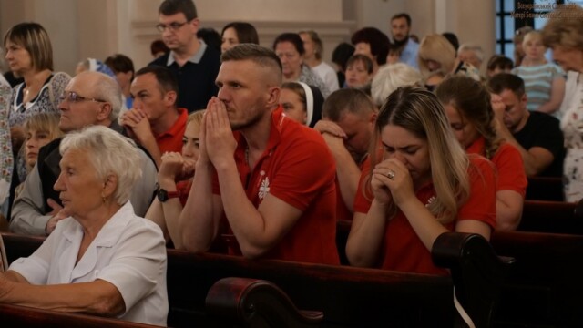 Паломники в часі війни Паломники в часі війни