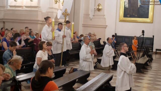 Паломники в часі війни Паломники в часі війни