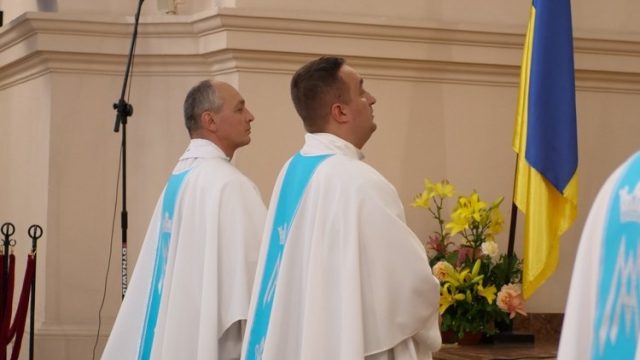 Паломники в часі війни Паломники в часі війни