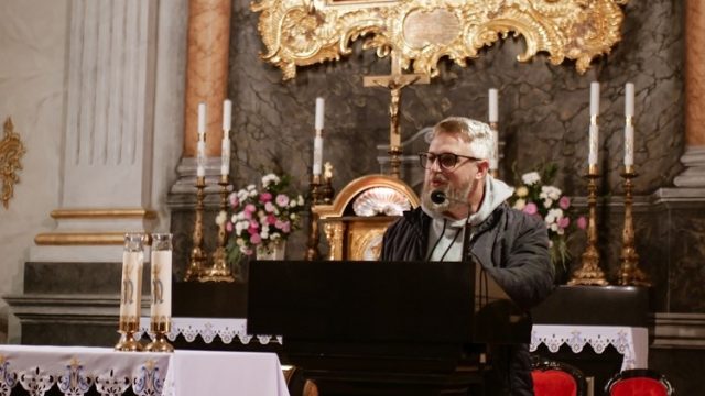 Паломництво осіб облачених в Скапулярій