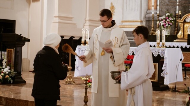 Паломництво осіб облачених в Скапулярій