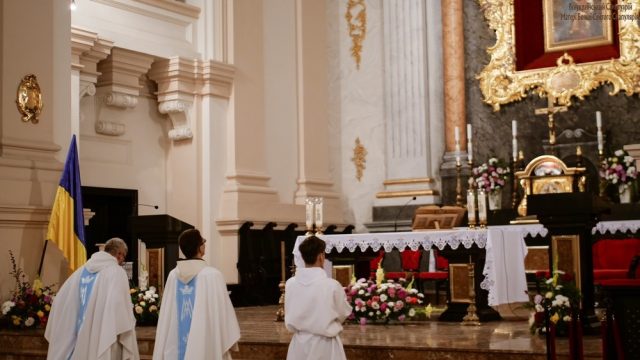 Паломництво осіб облачених в Скапулярій