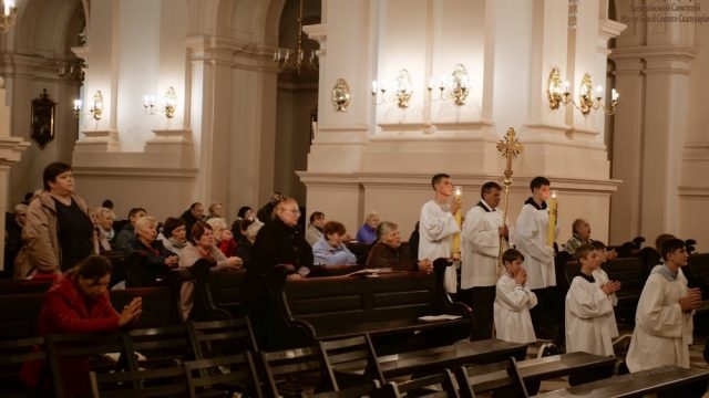 Паломництво осіб облачених в Скапулярій