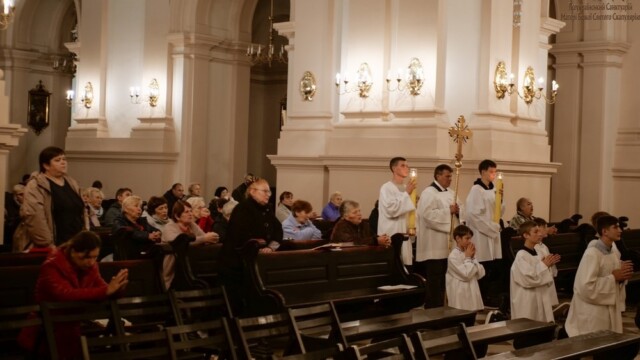 Паломництво осіб облачених в Скапулярій
