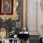 Ласкавий погляд Марії при вході у Бердичівський Санктуарій 4